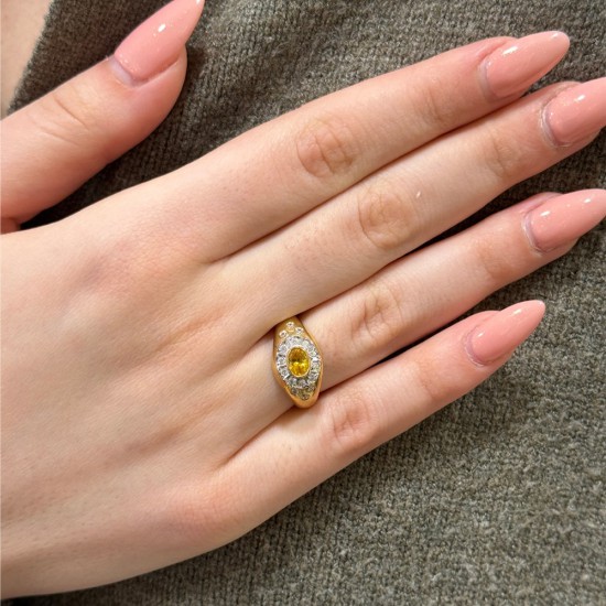 14 K rosette ring with citrine and zircon, 2320.