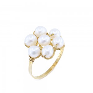 Ring in 14 K gold diasy of pearls, 1412.