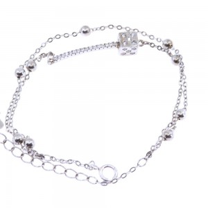 Silver bracelet with dice pattern and zircons, 1692.
