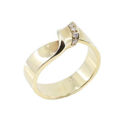 Δαχτυλίδι 18 Κ κίτρινος χρυσός, στρόβιλος με διαμάντια, 2013.