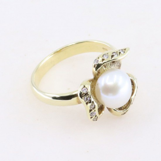 14K flower design ring with pearl and zircon in yellow gold, 2581.