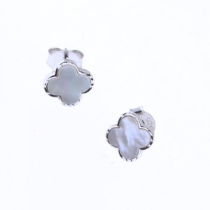 Van Cleef design earrings, silver with white enamel, 3075.
