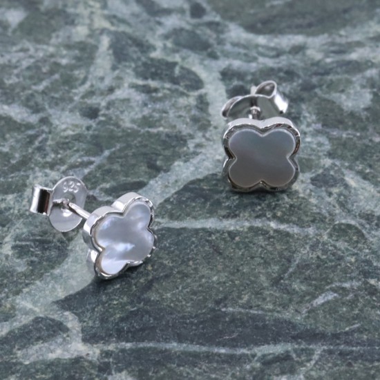 Van Cleef design earrings, silver with white enamel, 3075.